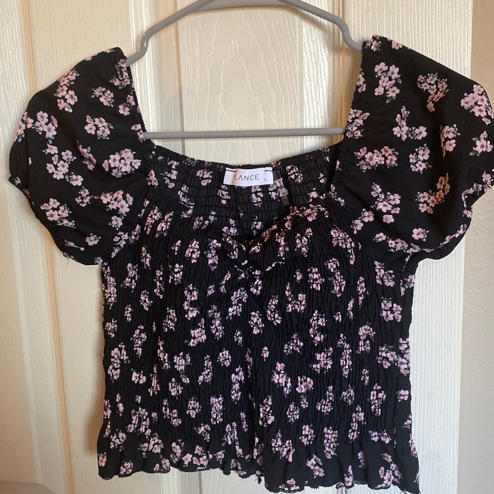 Women’s crop top